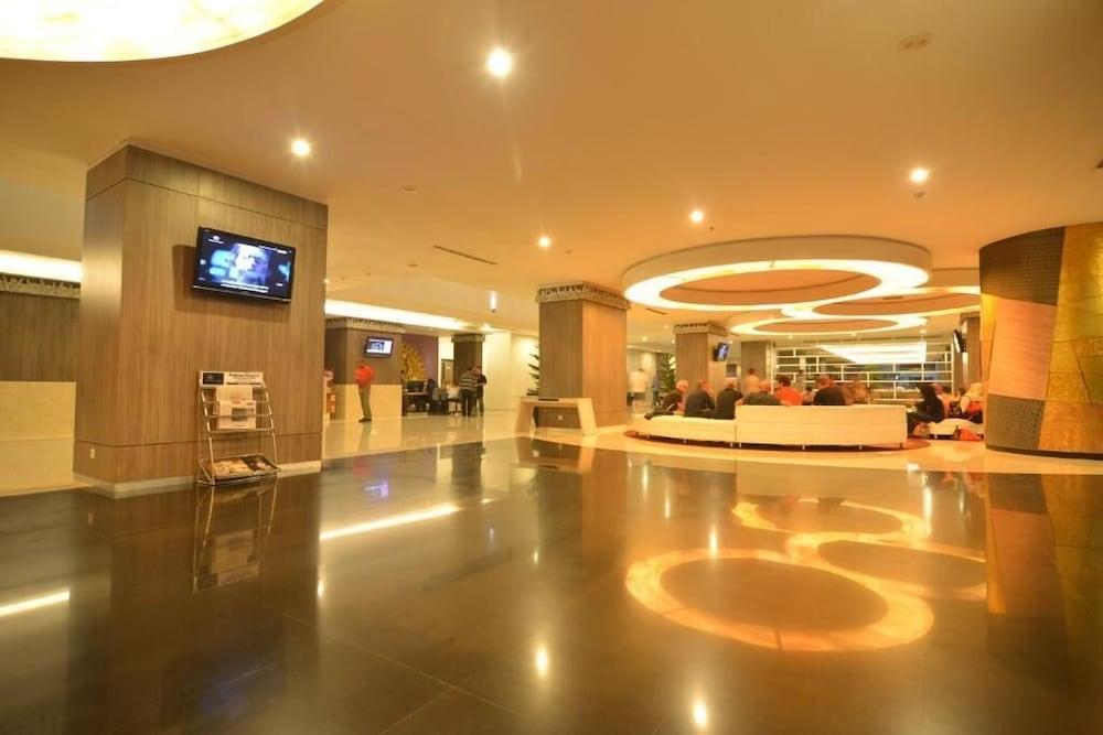 Truntum Hotel 4*